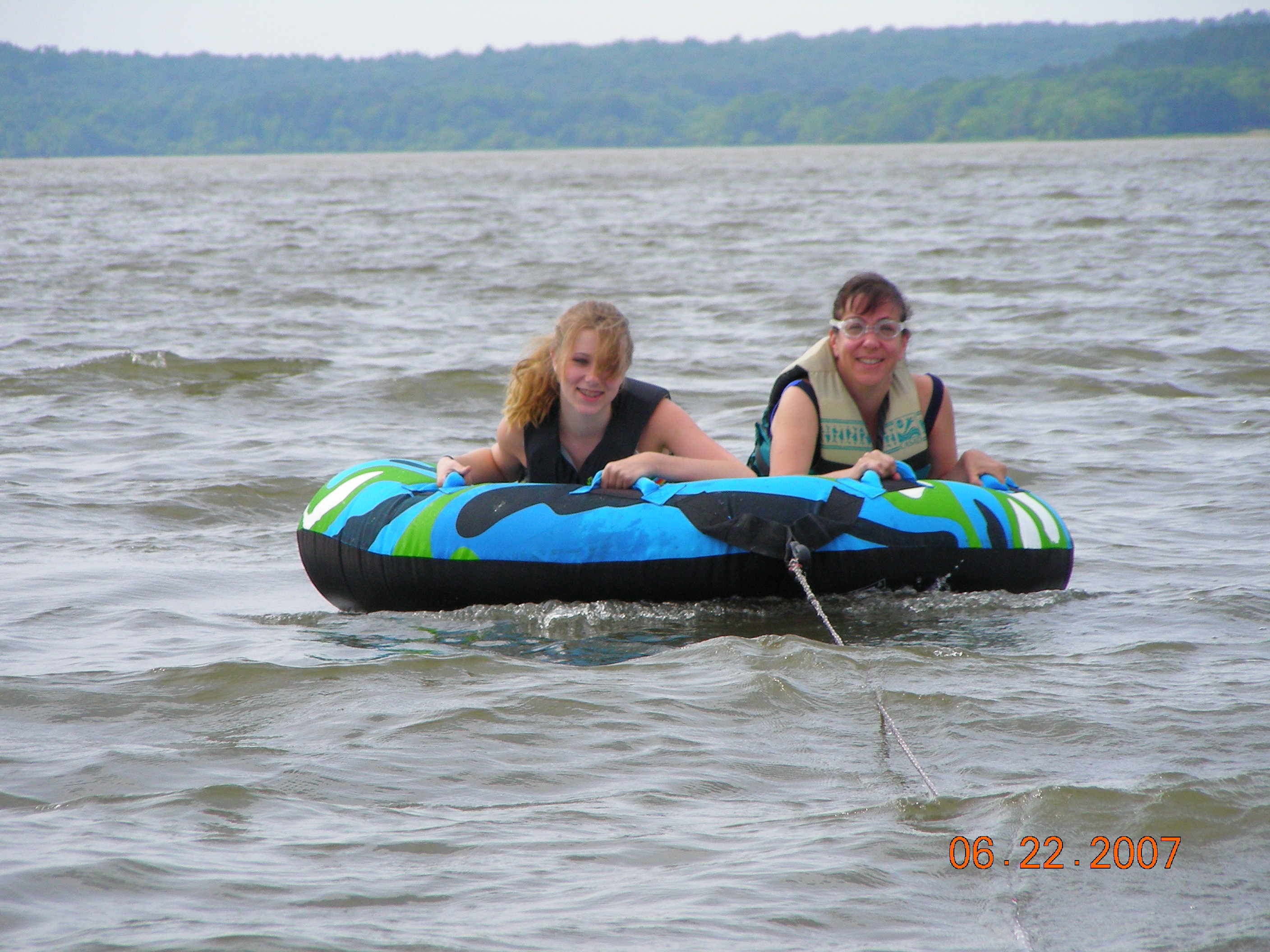 ./2007/Kerr Lake Eagles Nest/June22/DSCN1438.JPG